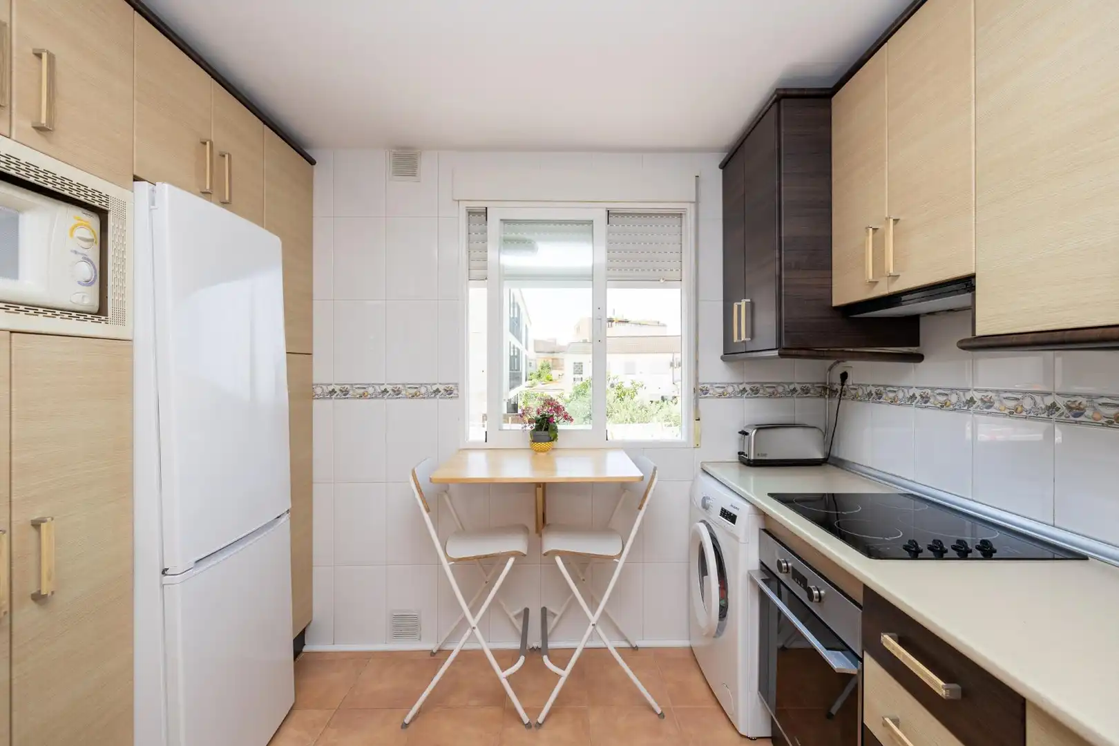 Kitchen of Flat for sale in Churriana de la Vega  with Air Conditioner, Heating and Balcony