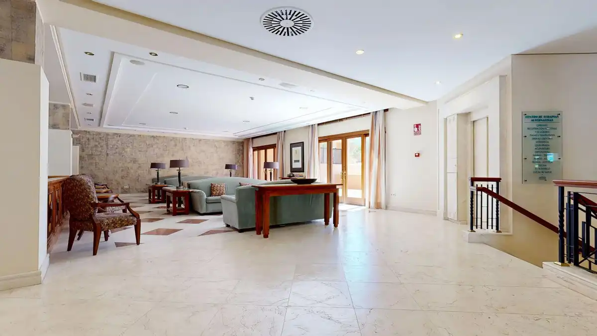 Flat for sale in Estepona  with Air Conditioner, Heating and Terrace