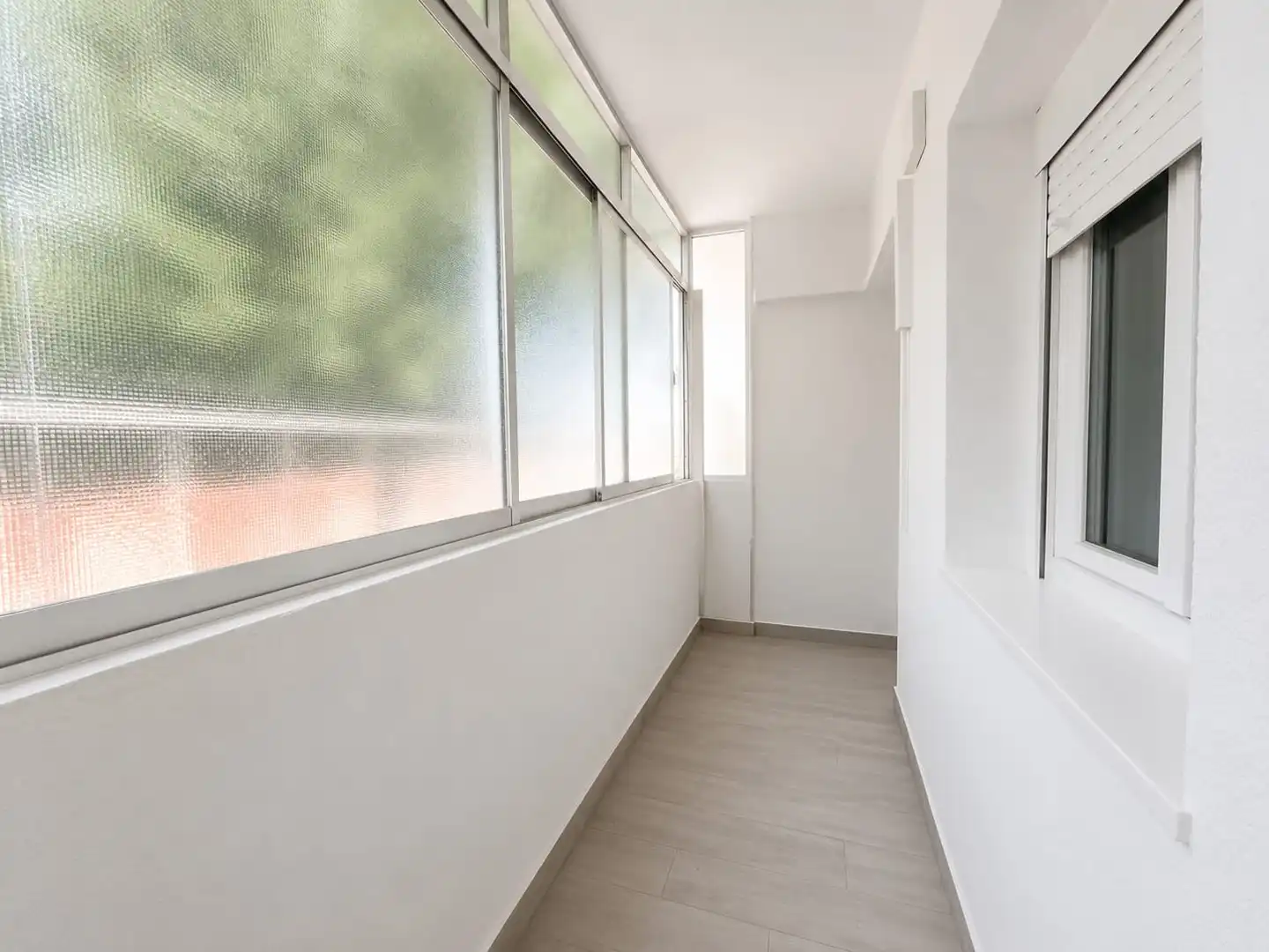 Flat for sale in Reyes