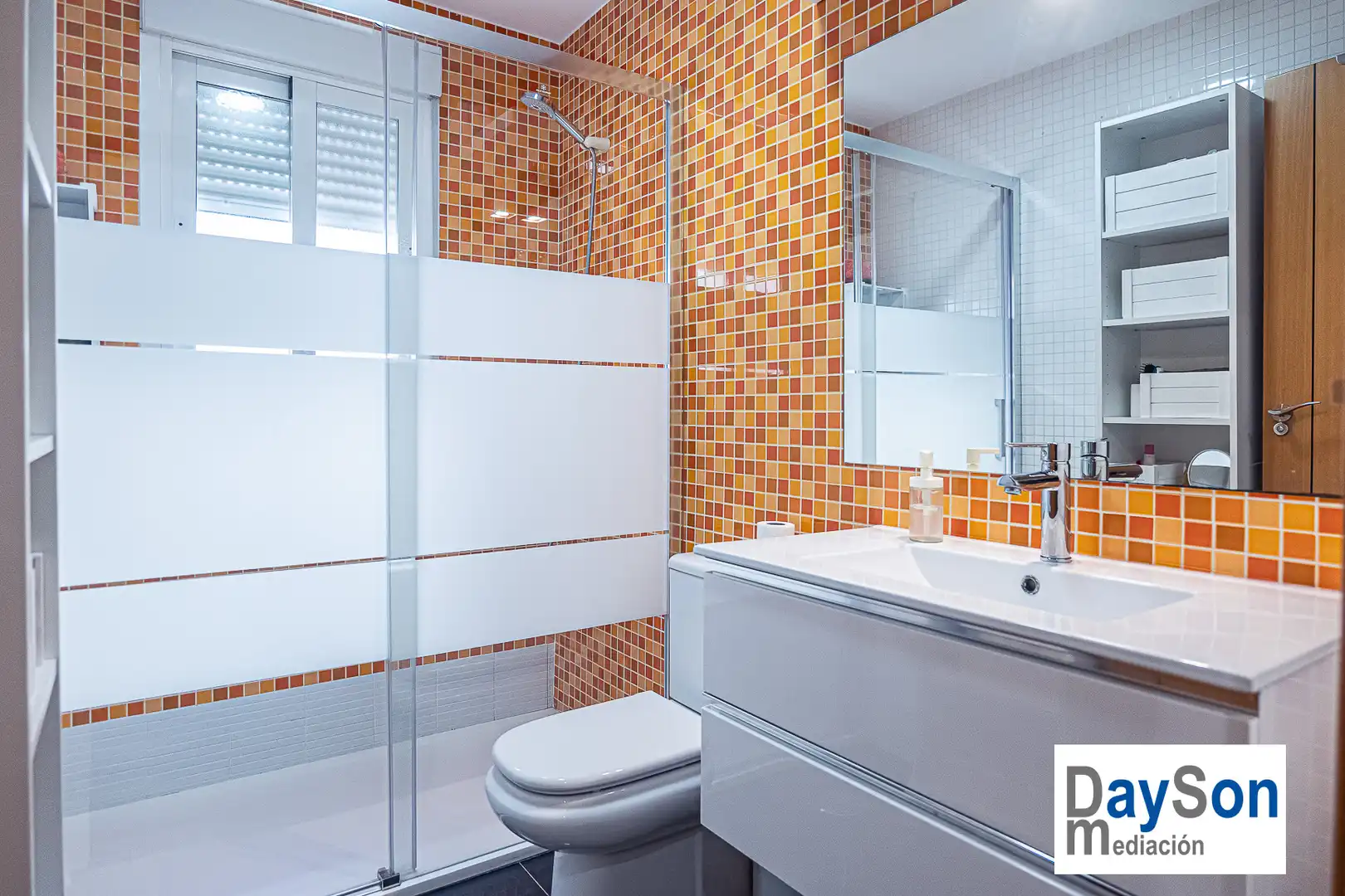 Baño de Piso en venta en Alcalá la Real con Aire acondicionado, Calefacción y Terraza
