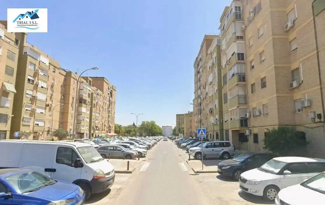 Vista exterior de Pis en venda en Sevilla