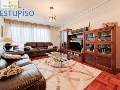 Living room of Flat for sale in Vitoria - Gasteiz  with Heating, Terrace and Storage room