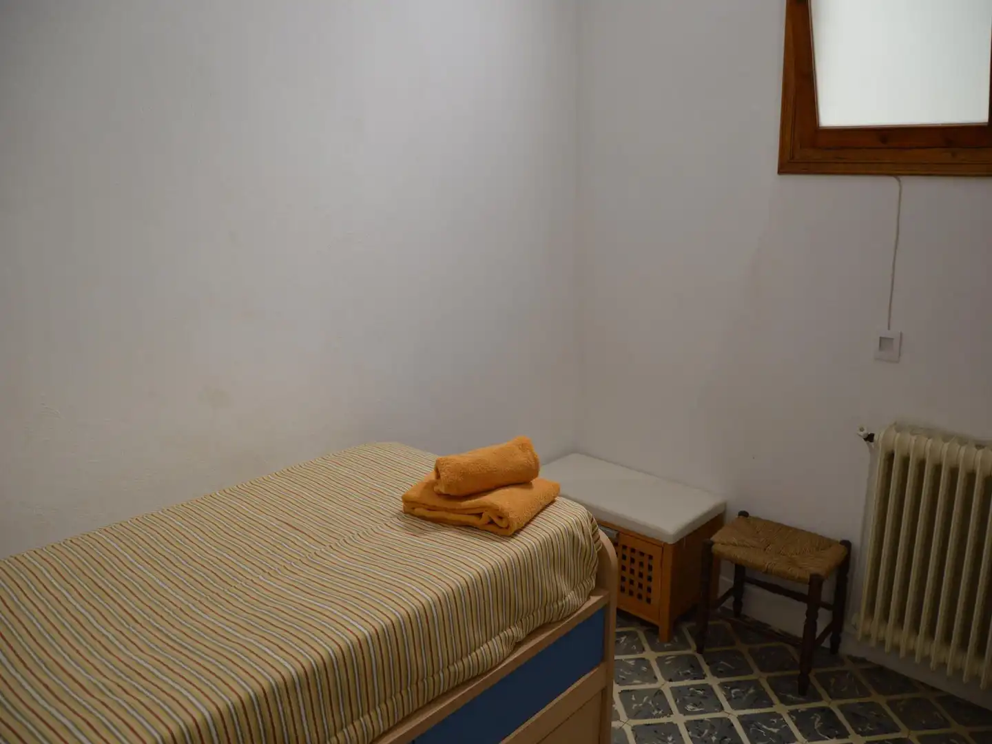 Dormitori de Casa adosada en venda en Sant Llorenç de la Muga amb Jardí privat, Terrassa i Traster
