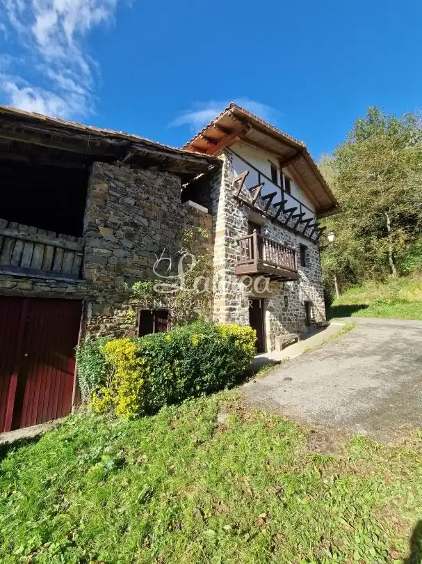 Vista exterior de Finca rústica en venta en Zeanuri con Calefacción y Balcón