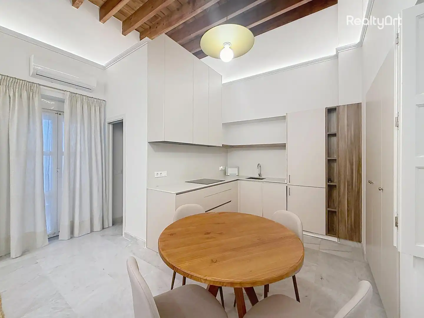 Cocina de Piso de alquiler en Sevilla con Aire acondicionado y Amueblado