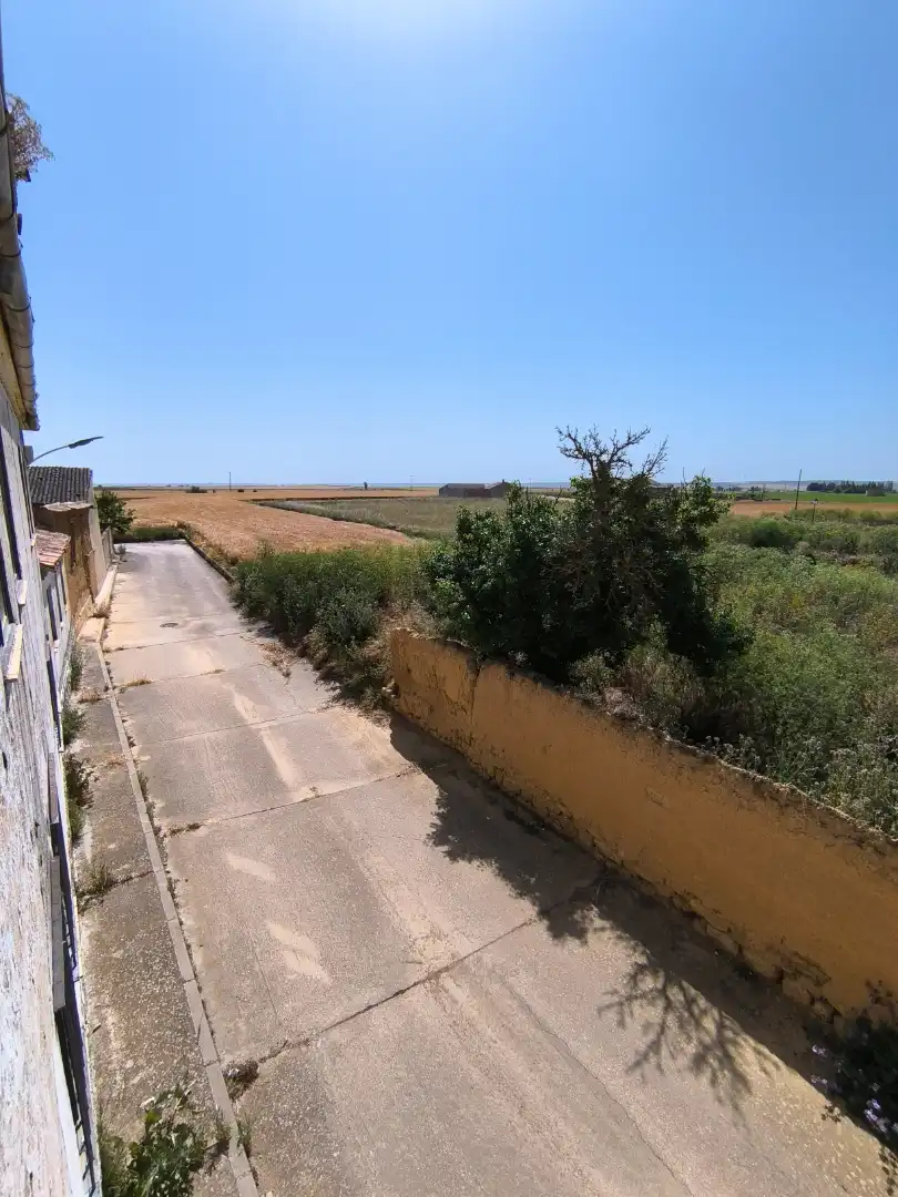 Casa o xalet en venda en Meneses de Campos amb Jardí privat i Traster