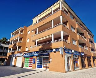 Vista exterior de Pis en venda en Cambrils amb Terrassa