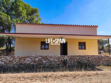 Casa rústica en venta en Ginestar