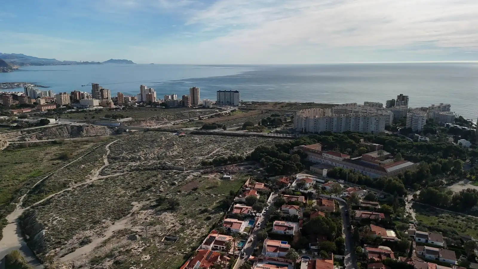 Exterior view of Houses for sale in El Campello  with Air Conditioner, Terrace and Swimming Pool