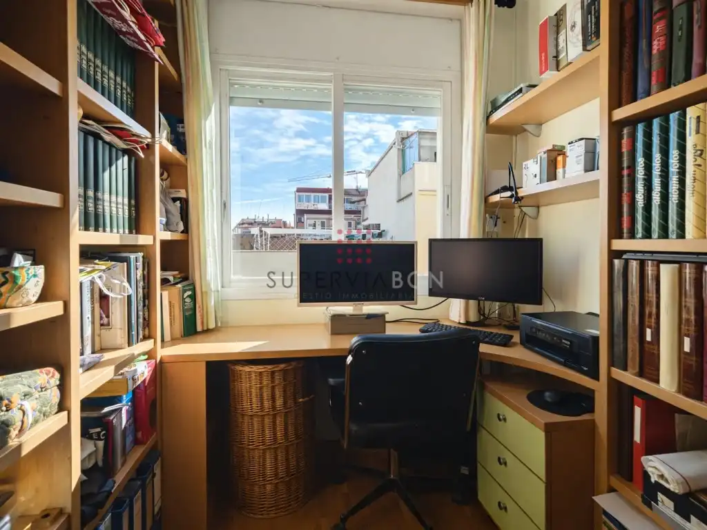 Attique avec ascenseur à vendre à Horta - Guinardó, imagen 24