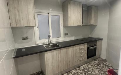 Kitchen of Flat for sale in Badalona  with Air Conditioner and Heating