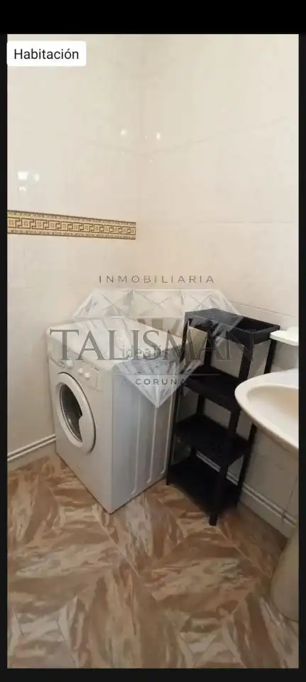 Bany de Pis de lloguer en Vila de Cruces amb Traster i Moblat