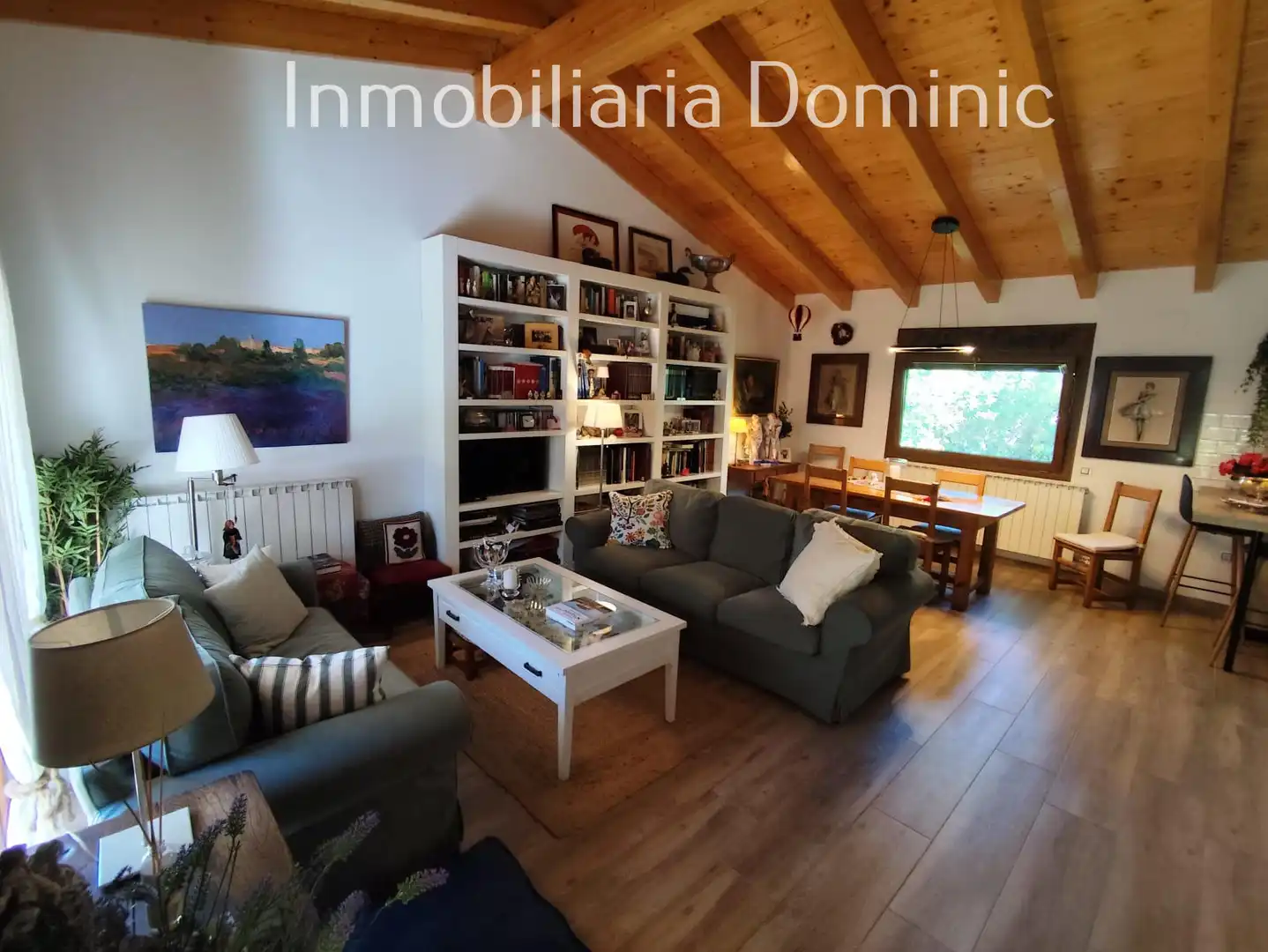 Sala d'estar de Casa o xalet en venda en Caldes de Malavella amb Calefacció, Jardí privat i Terrassa