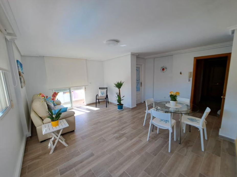 Living room of Apartment for sale in Torremolinos