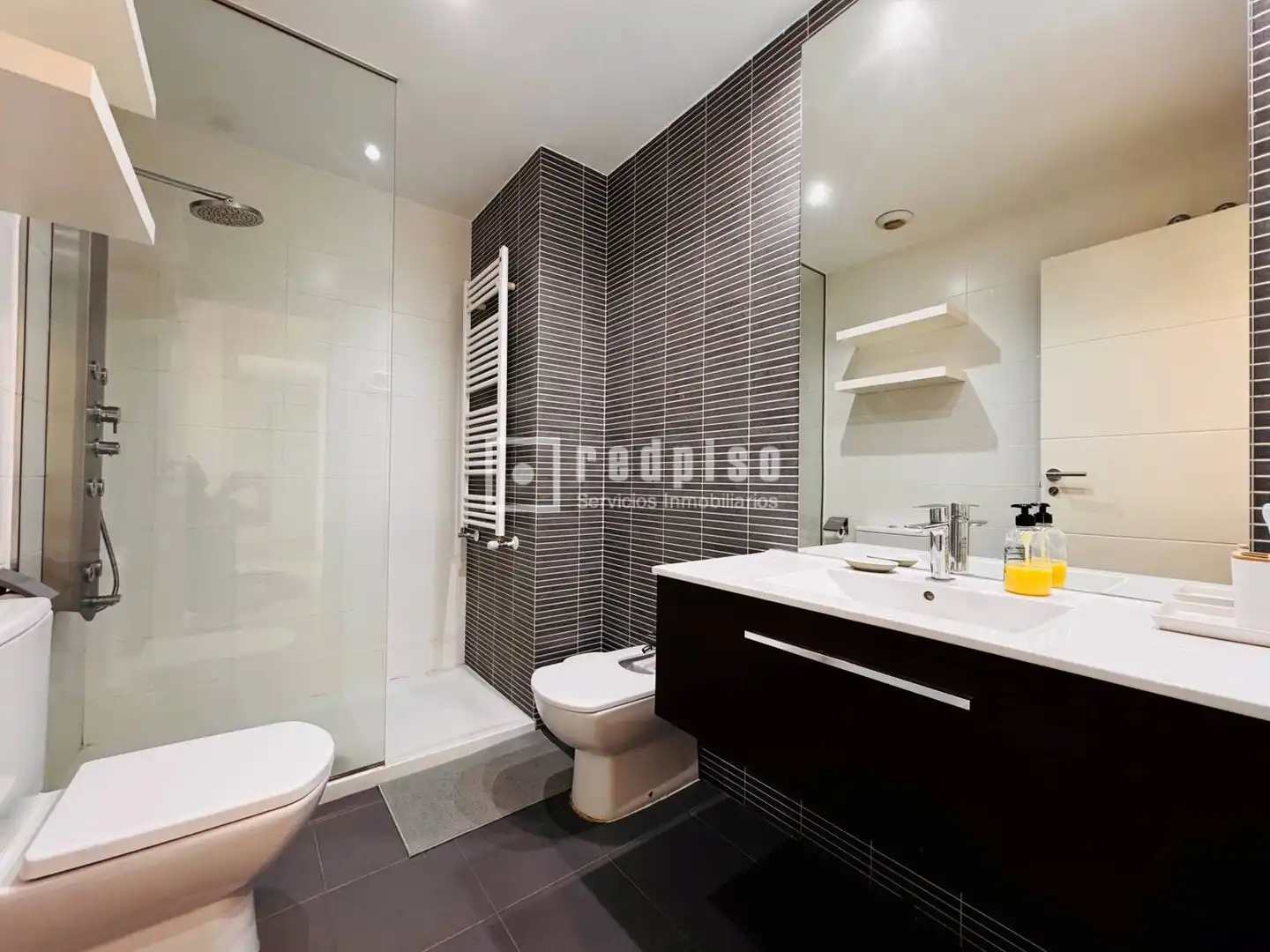 Bathroom of Attic for rent in Getafe  with Air Conditioner, Heating and Private garden