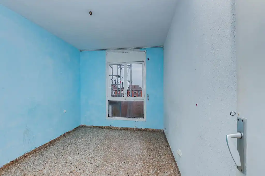 Flat with lift for sale in C/ Riu Llobregat, imagen 13
