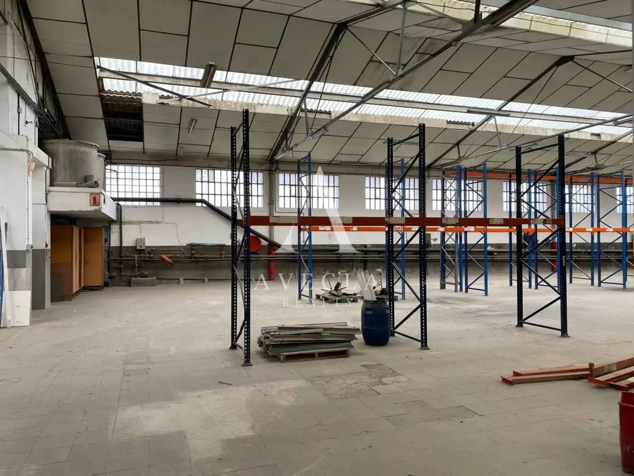 Nave industrial de alquiler en Sant Boi de Llobregat