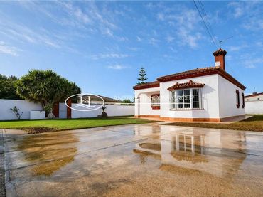 Casa amb jardí en venda a Los Franceses – La Vega