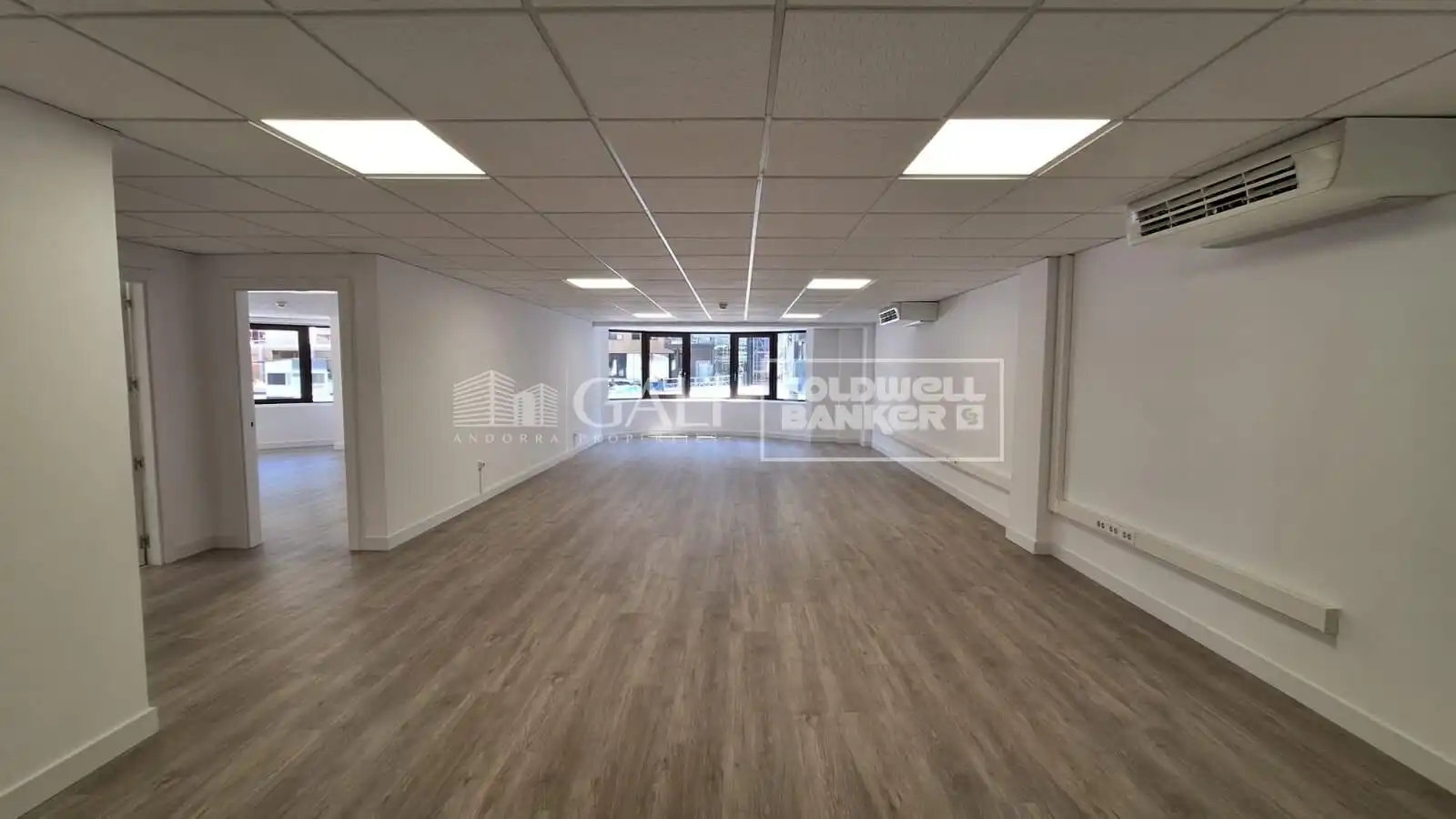 Büro mit Aufzug zur Miete in Carrer SANT SALVADOR 10, imagen 2