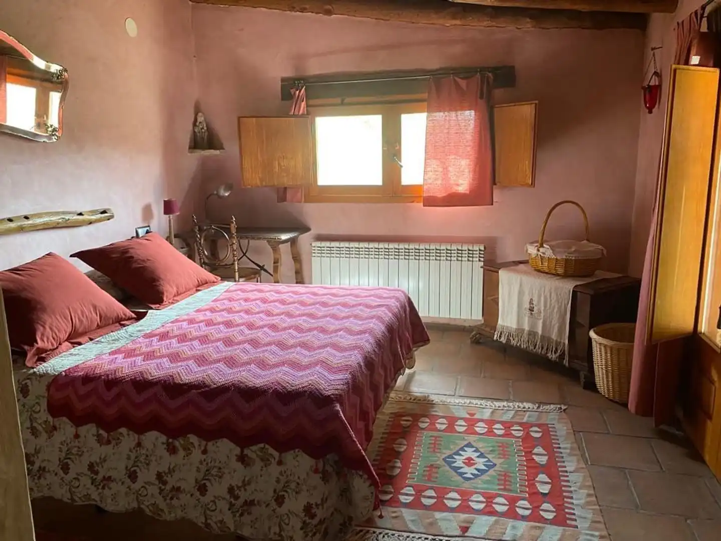 Habitación de Finca rústica en venta en Morella con Jardín privado, Terraza y Trastero
