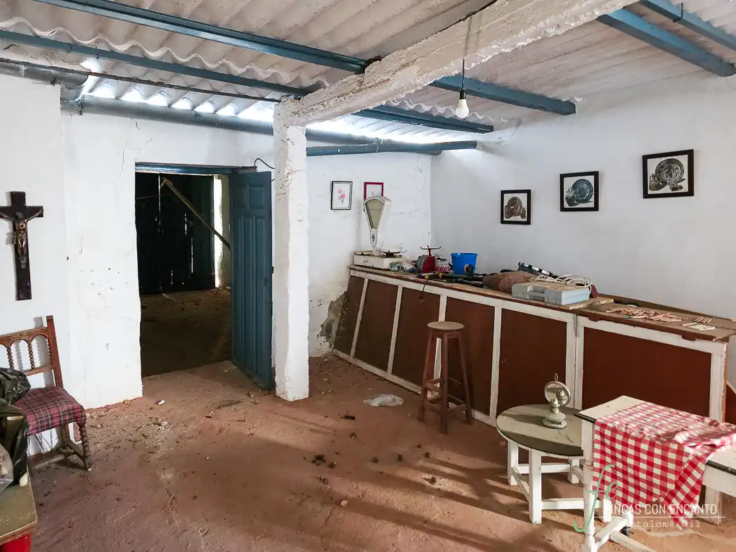 Country homes for sale in Puente Genil  with Terrace and Swimming Pool