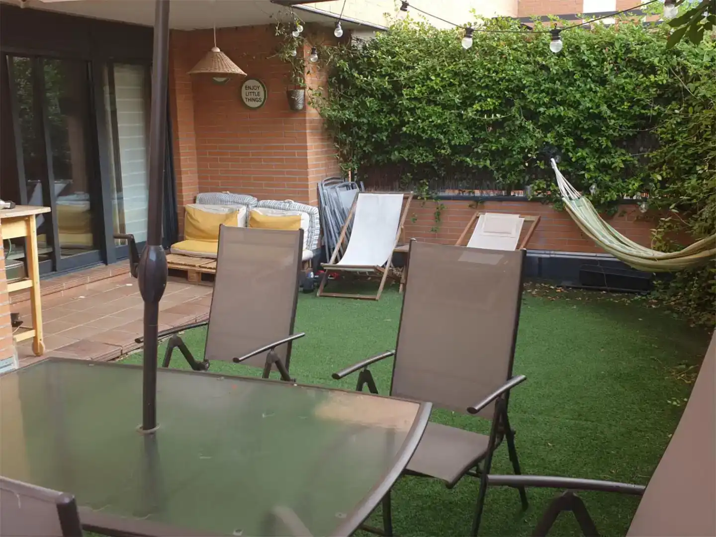 Terrasse von Dachboden zur Miete in San Sebastián de los Reyes mit Klimaanlage, Schwimmbad und Balkon