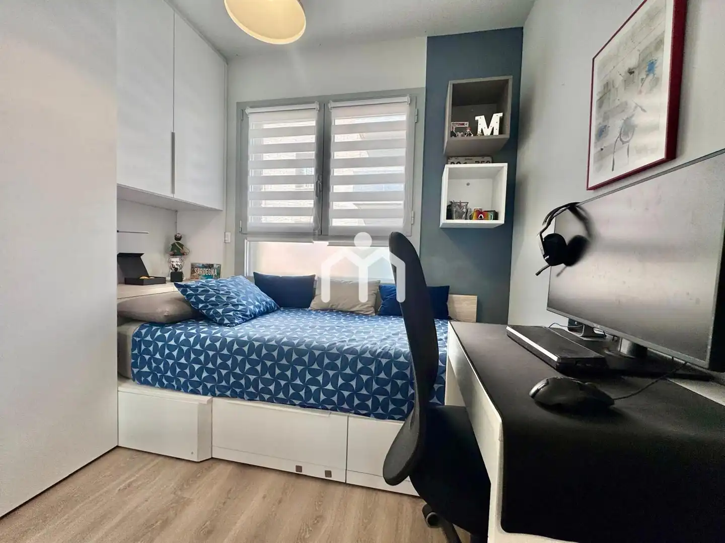 Bedroom of Flat for sale in Badalona  with Air Conditioner, Heating and Parquet flooring