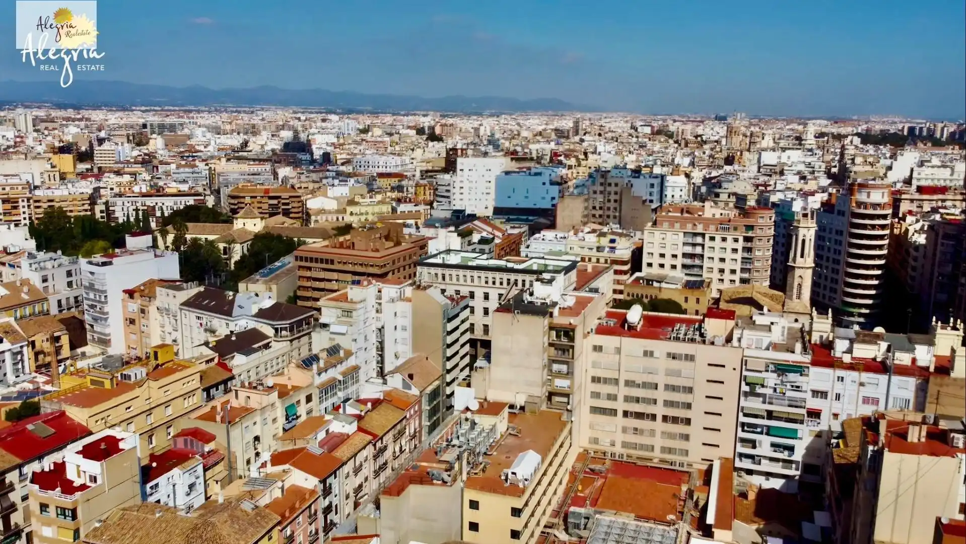 Außenansicht von Maisonette zum Verkauf in Valencia mit Klimaanlage, Heizung und Terrasse