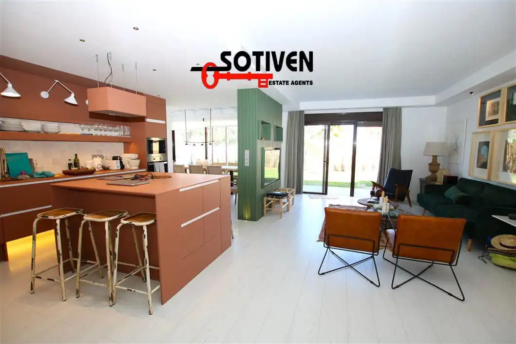 Villa mit Pool zum Verkauf in Golf del Sur - Amarilla Golf, imagen 23