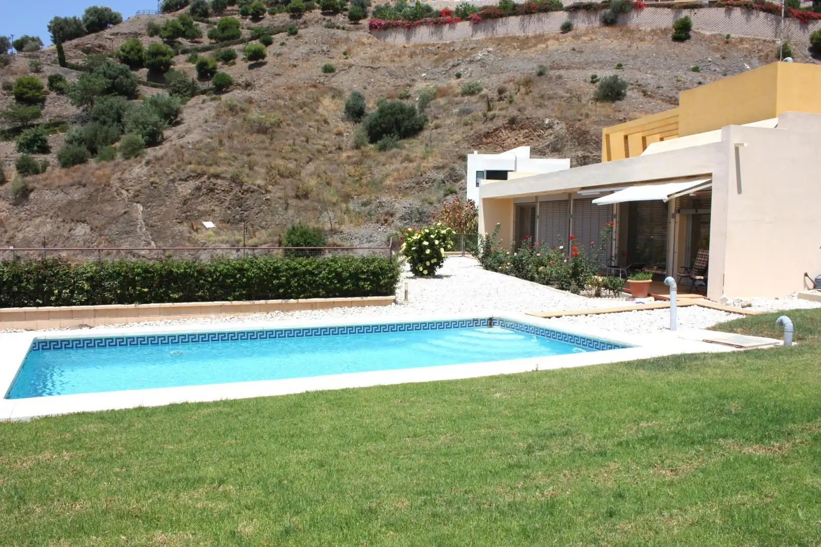 Piscina de Casa o xalet en venda en Torrox amb Aire condicionat, Jardí privat i Piscina