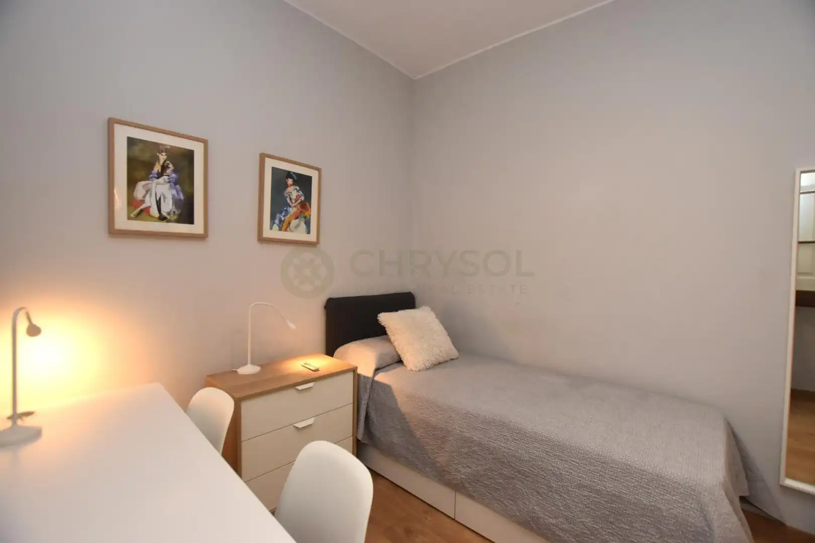 Schlafzimmer von Wohnung zum Verkauf in Barcelona mit Klimaanlage, Heizung und Parkett