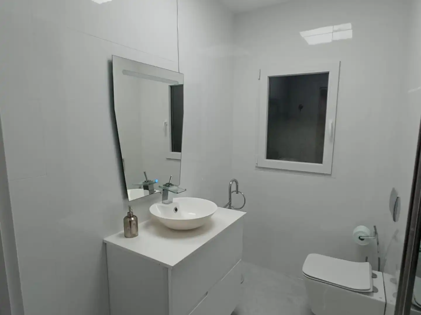 Bathroom of Flat for rent in Murcia  with Air Conditioner, Heating and Furnished