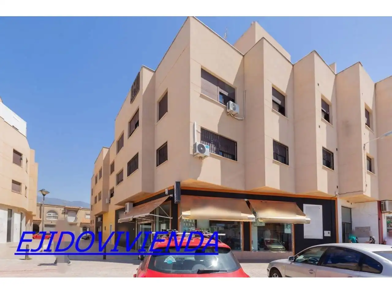 Piso en venta en Las Norias