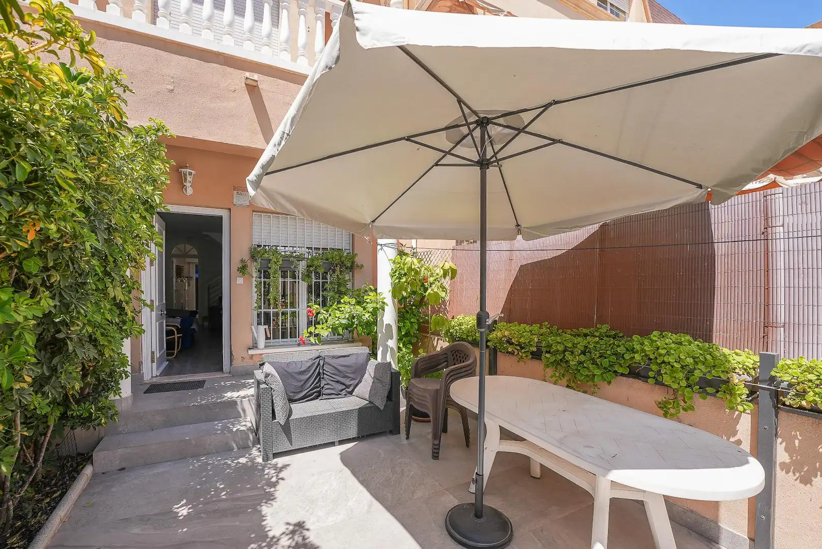 Terrace of Detached homes for sale in Elche / Elx  with Air Conditioner, Private garden and Terrace