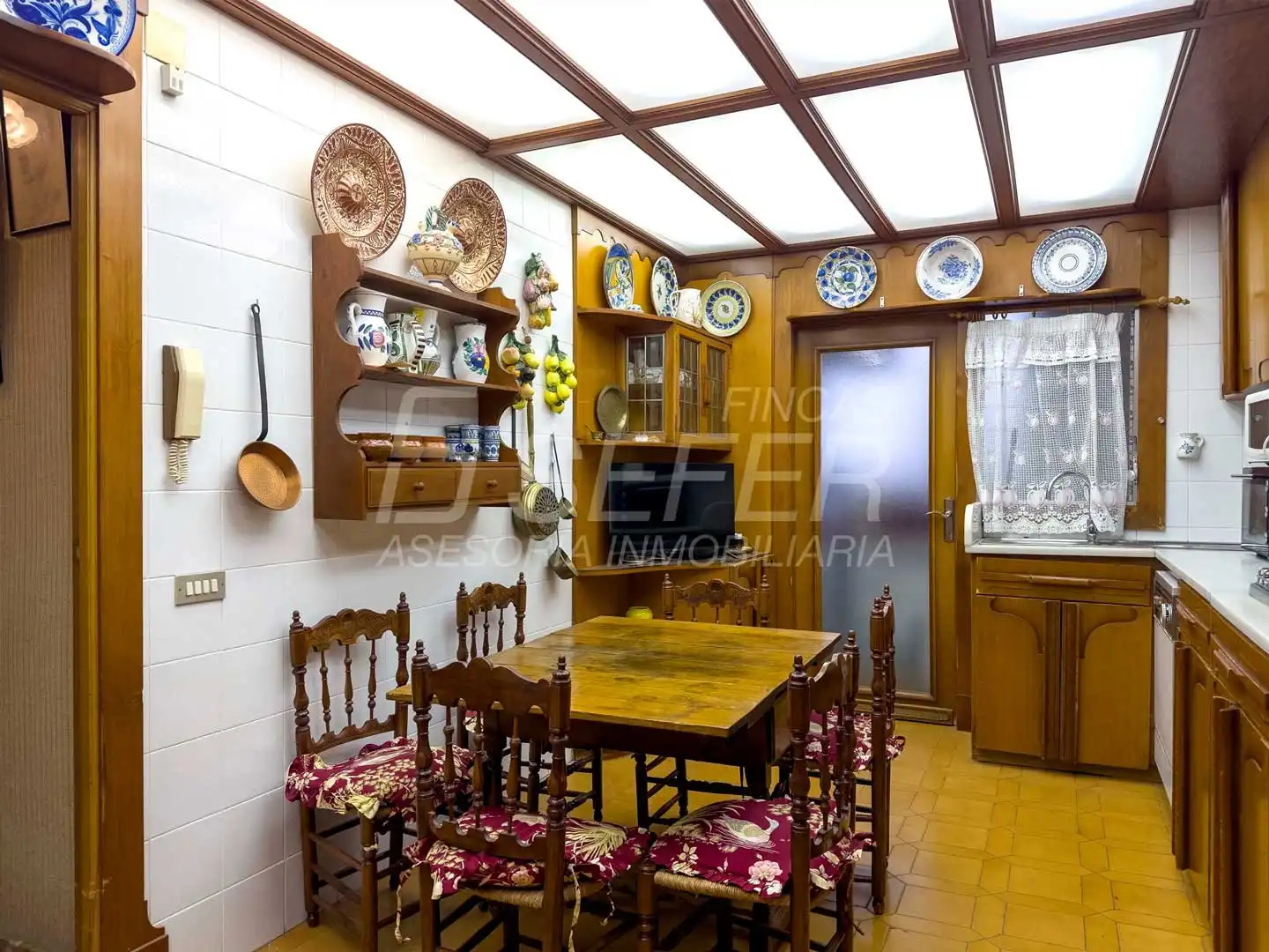 Cocina de Piso en venta en Vila-real con TV