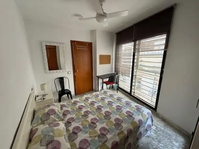 Schlafzimmer von Wohnungen zur Miete in Murcia mit Klimaanlage, Heizung und Terrasse