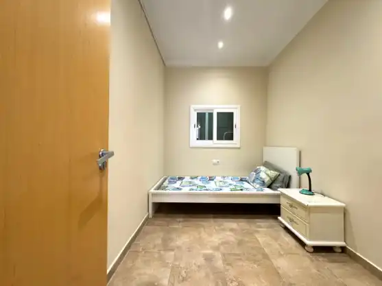 Habitación de Piso en venta en Barcelona con Aire acondicionado y Balcón