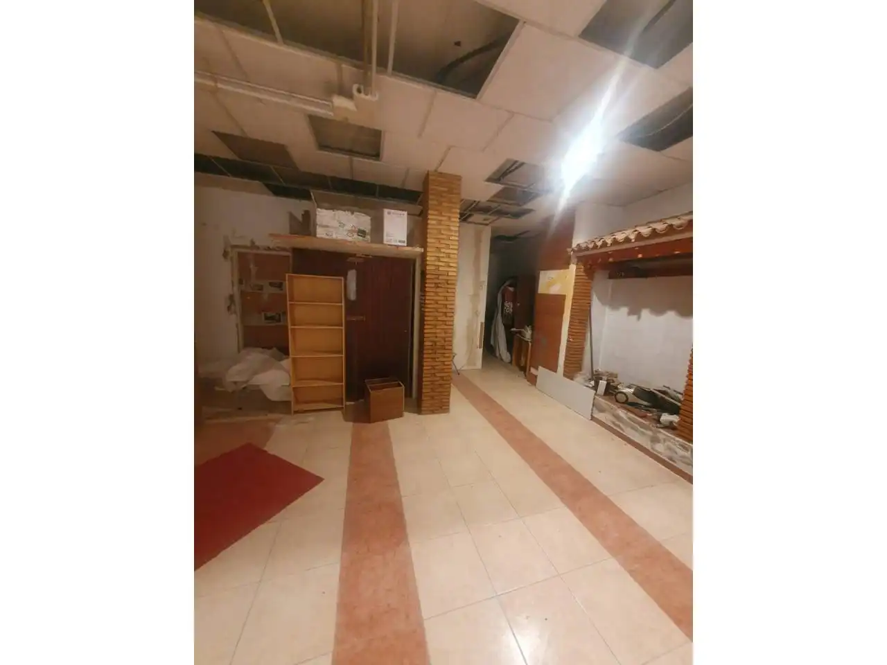Local comercial en venda a Úbeda, imagen 3