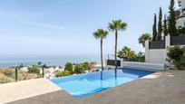 Swimming pool of House or chalet for sale in Benalmádena  with Air Conditioner, Private garden and Terrace