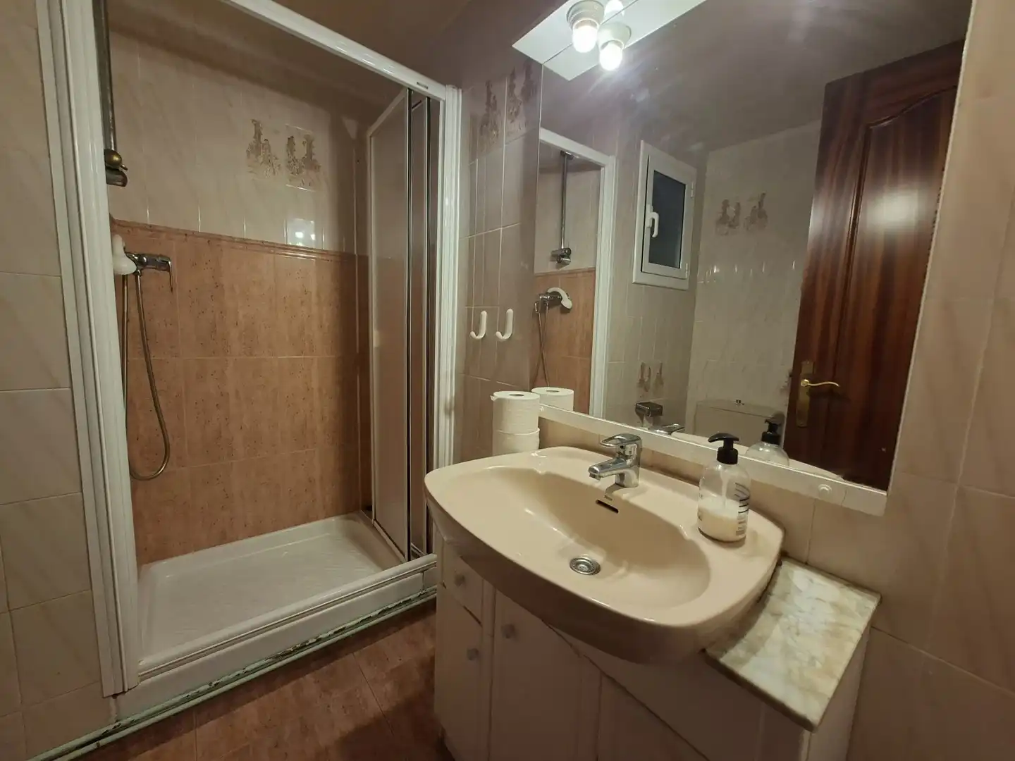 Baño de Piso en venta en Valls con Calefacción, Trastero y Amueblado