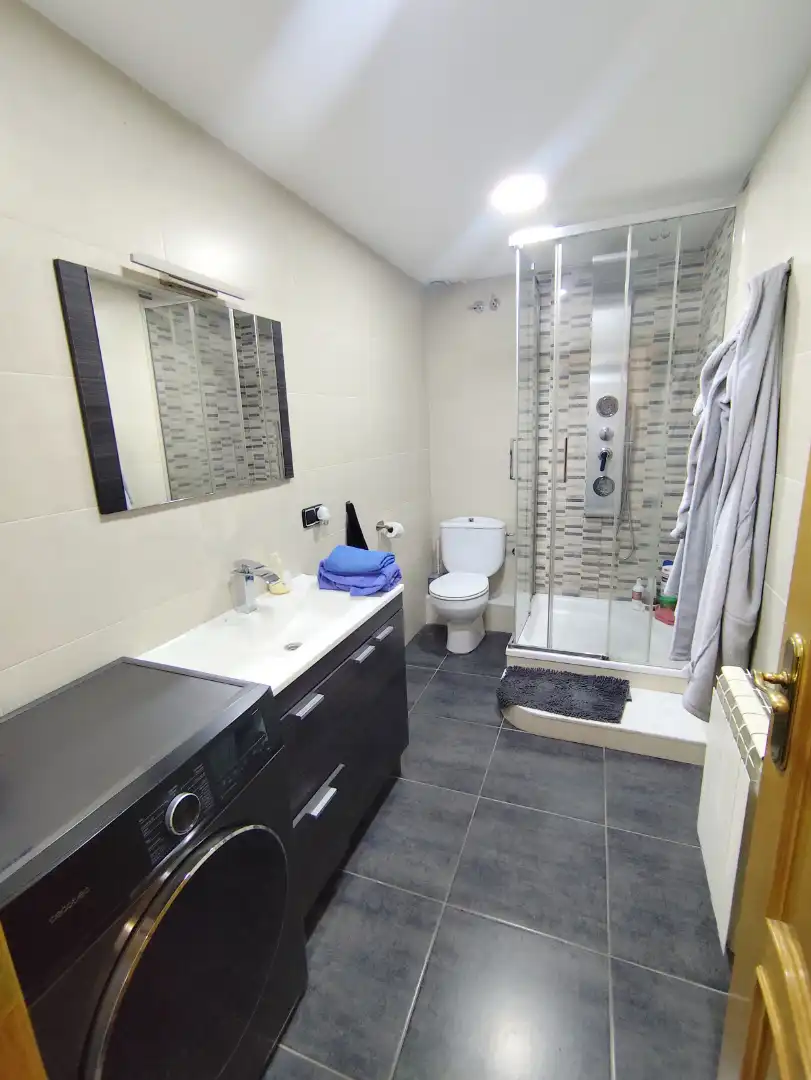 Baño de Piso en venta en Vilanova del Camí con Calefacción, Terraza y Trastero