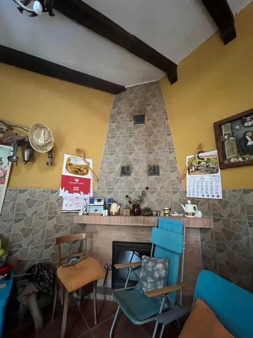 Houses for sale in Madroñera
