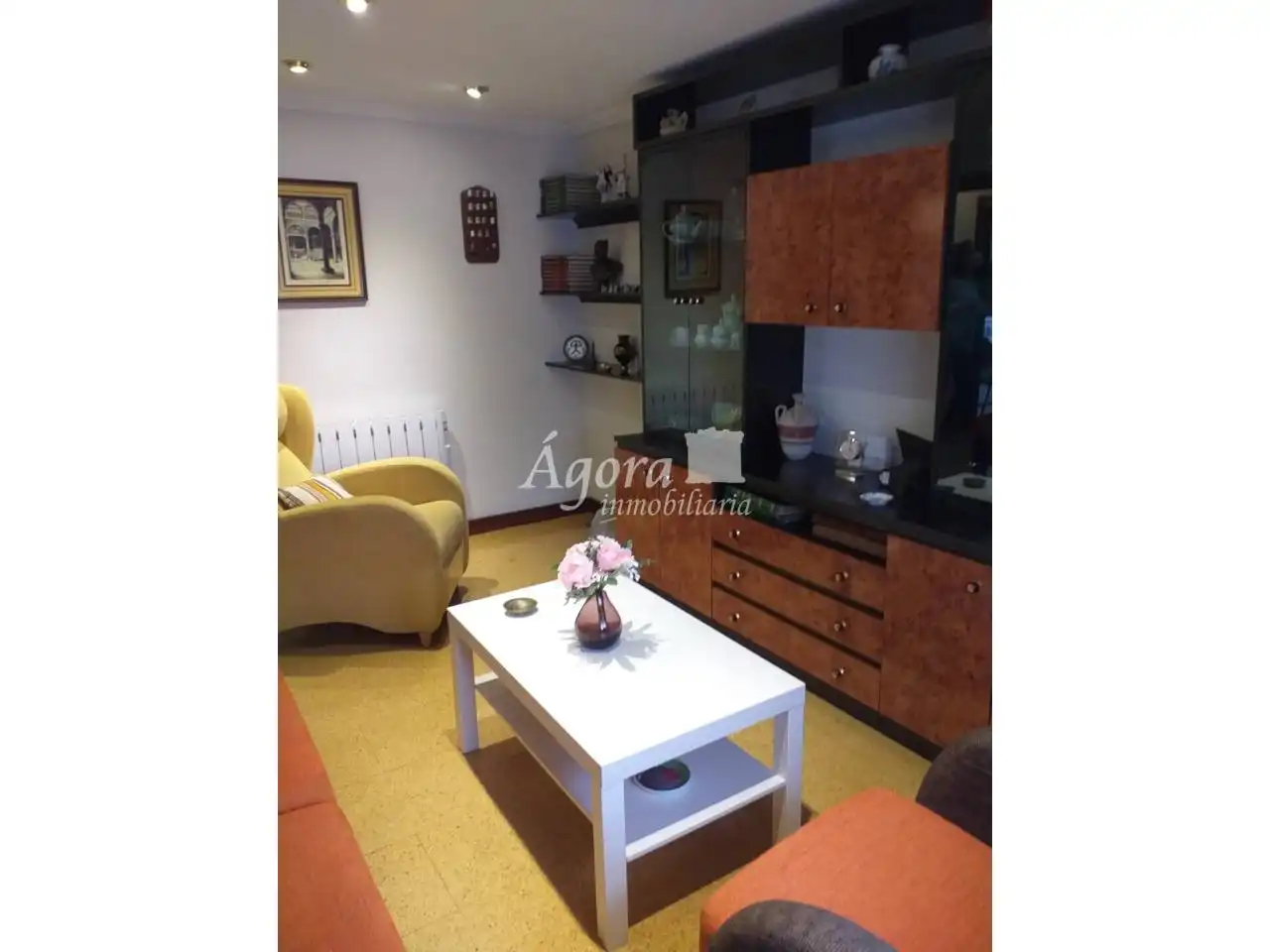 Sala de estar de Piso en venta en Valladolid con Calefacción y Amueblado