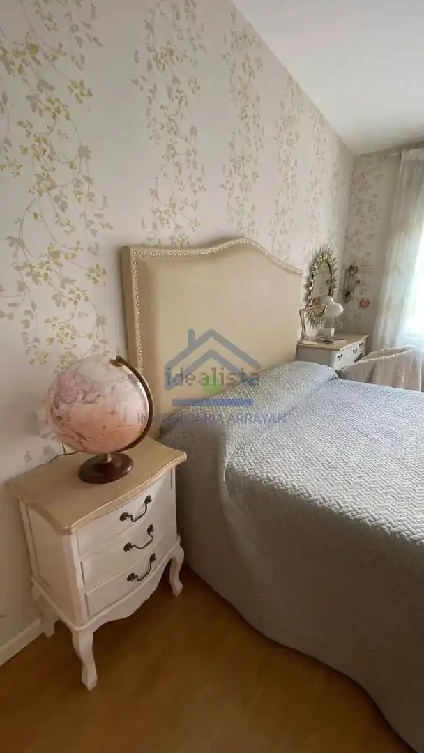 Appartement avec piscine à louer à Genil, imagen 23