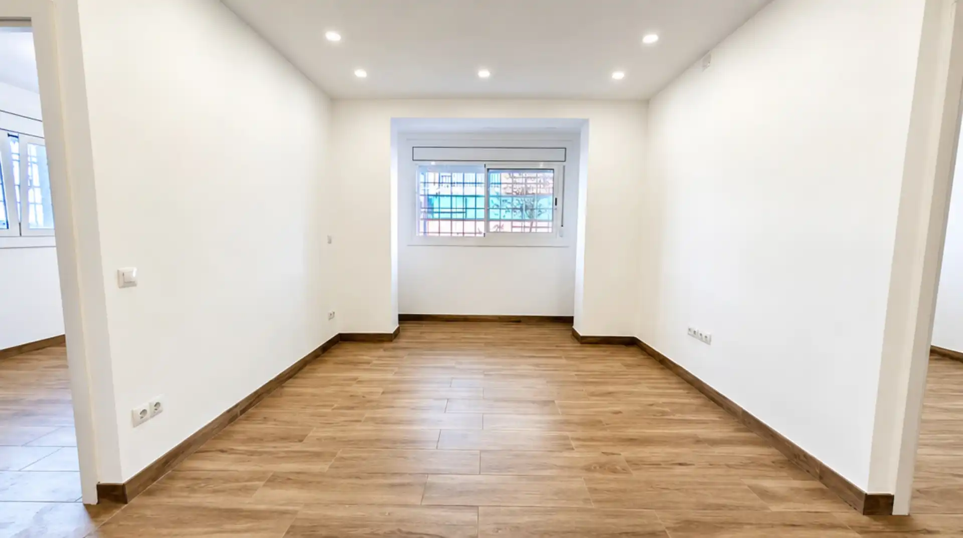 Wohnung zum Verkauf in Barcelona mit Ofen und Alarm
