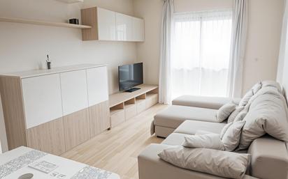 Living room of Flat for sale in Badalona  with Heating, Parquet flooring and Alarm
