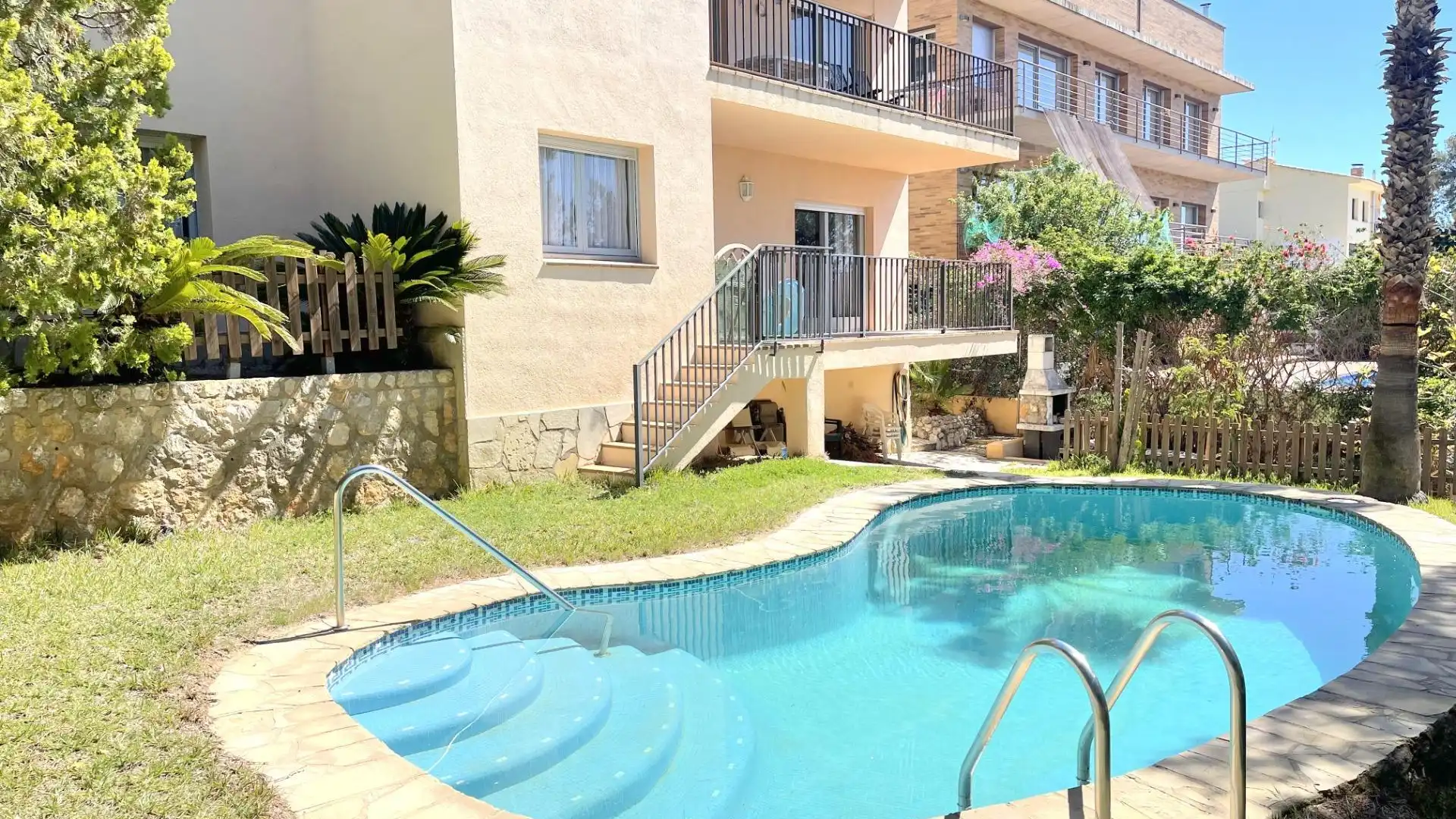 Piscina de Casa o chalet en venta en Calafell con Jardín privado, Terraza y Trastero