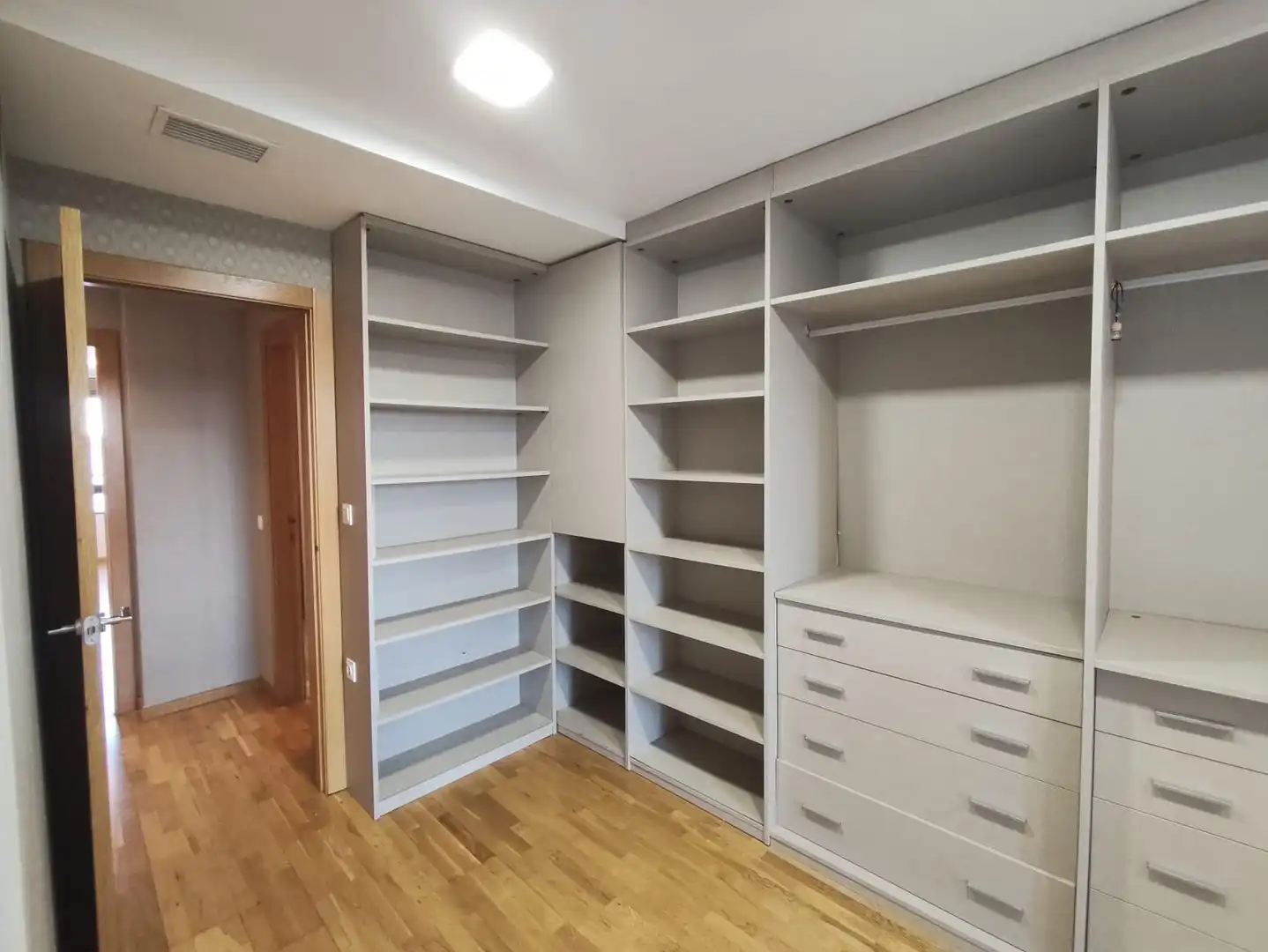 Dormitori de Pis en venda en Torrent amb Aire condicionat, Parquet i Traster