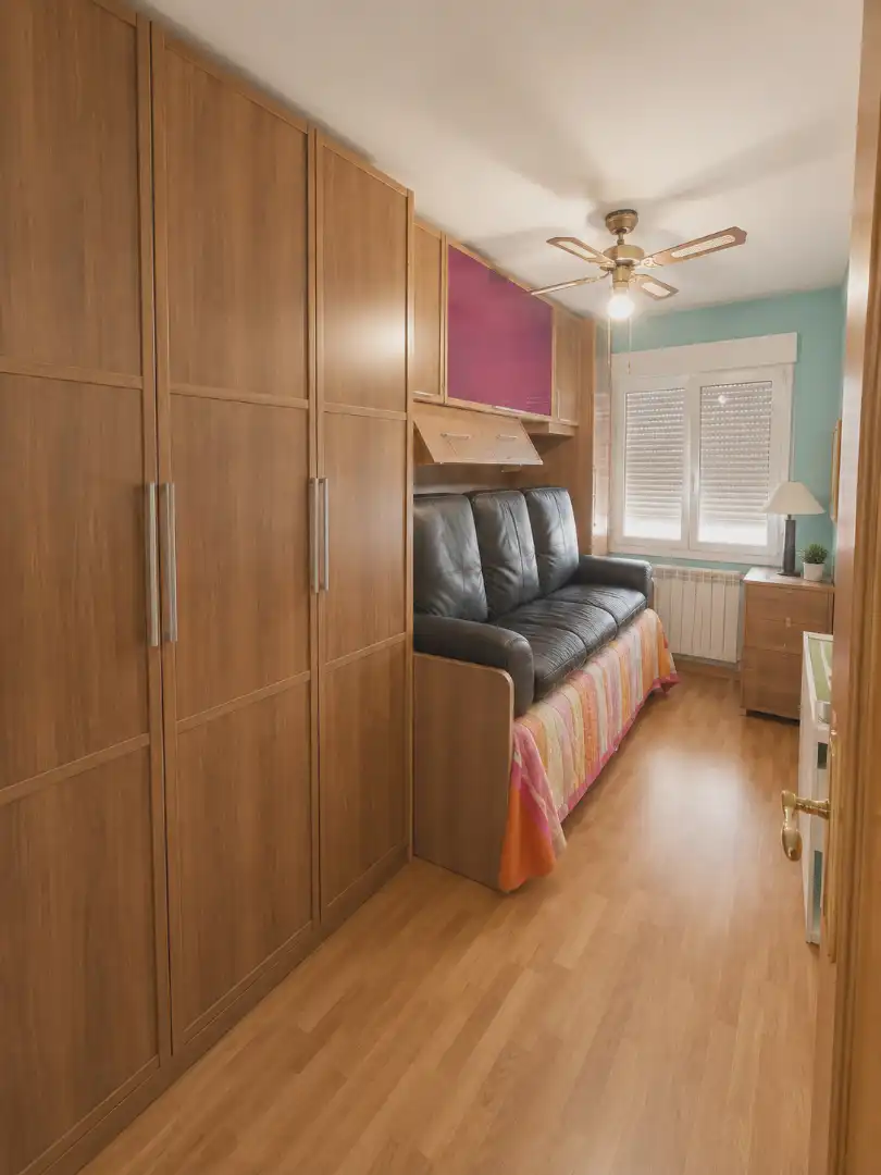 Habitación de Piso en venta en Ansoáin / Antsoain con Calefacción y Amueblado