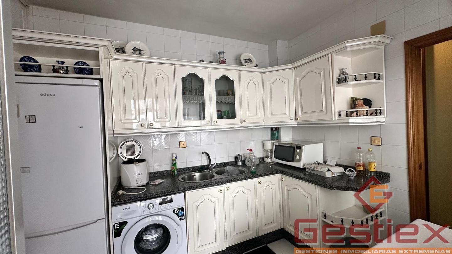 Kitchen of Flat for sale in Almendralejo  with Air Conditioner and Terrace